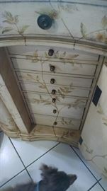 Drexel Heritage painted jewelry stand