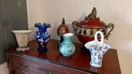 Yes, we have Fenton Glass!!