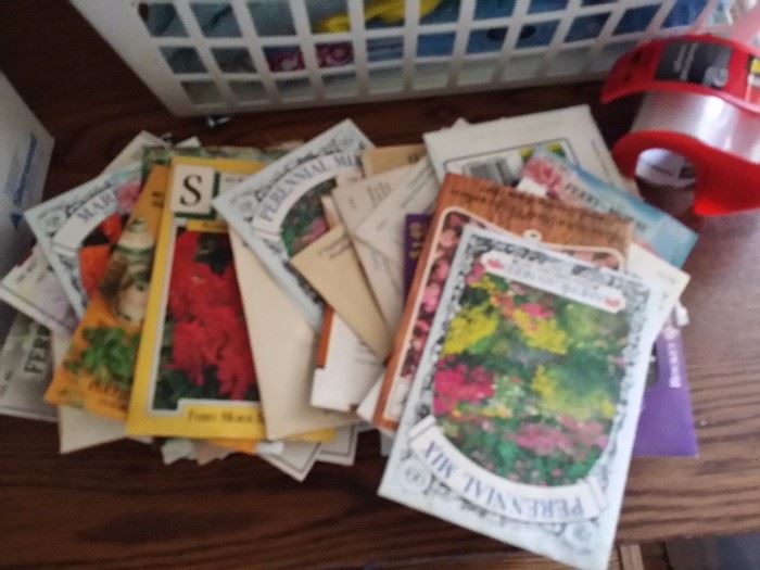 packets of seeds especially suited for Texas