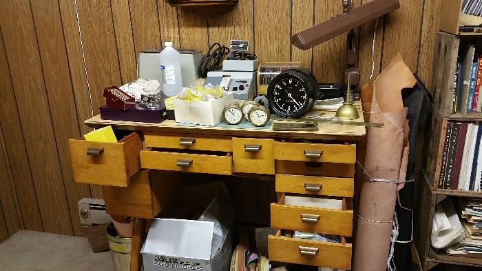 awesome set up = watchmaker's or jeweler's desck - Mid Century styling - very unusual!