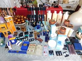 Living Estate of Dr. Mary Susan Oliver
All items have been moved to this warehouse for security and owners piece of mind all items are clearly marked and ready to be sold, do not miss this one with designer labels and designer cosmetics at prices anyone can afford!
3097 Broadway, Macon GA 31206
***JUST SOUTH OF EISENHOWER PARKWAY***
Preview and First Purchases on:
Wednesday October 26, 2016 (4PM to 8PM)
Thursday October 27, 2016 (10AM to 6PM)
Friday October 28, 2016 (10AM to 6PM)
Saturday October 29, 2016 (9AM to 5PM)
Sunday October 30, 2016 (10AM to 5PM)
Two Southern Peaches Pickin’ in the South with Two Yankee Boys just Diggin’ it out.
Beverly 478-957-1717 Susan 478-284-9402 Paul 478-262-6896 Rodney 478-250-2759