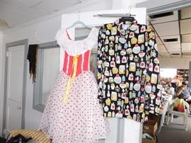 Living Estate of Dr. Mary Susan Oliver
All items have been moved to this warehouse for security and owners piece of mind all items are clearly marked and ready to be sold, do not miss this one with designer labels and designer cosmetics at prices anyone can afford!
3097 Broadway, Macon GA 31206
***JUST SOUTH OF EISENHOWER PARKWAY***
Preview and First Purchases on:
Wednesday October 26, 2016 (4PM to 8PM)
Thursday October 27, 2016 (10AM to 6PM)
Friday October 28, 2016 (10AM to 6PM)
Saturday October 29, 2016 (9AM to 5PM)
Sunday October 30, 2016 (10AM to 5PM)
Two Southern Peaches Pickin’ in the South with Two Yankee Boys just Diggin’ it out.
Beverly 478-957-1717 Susan 478-284-9402 Paul 478-262-6896 Rodney 478-250-2759