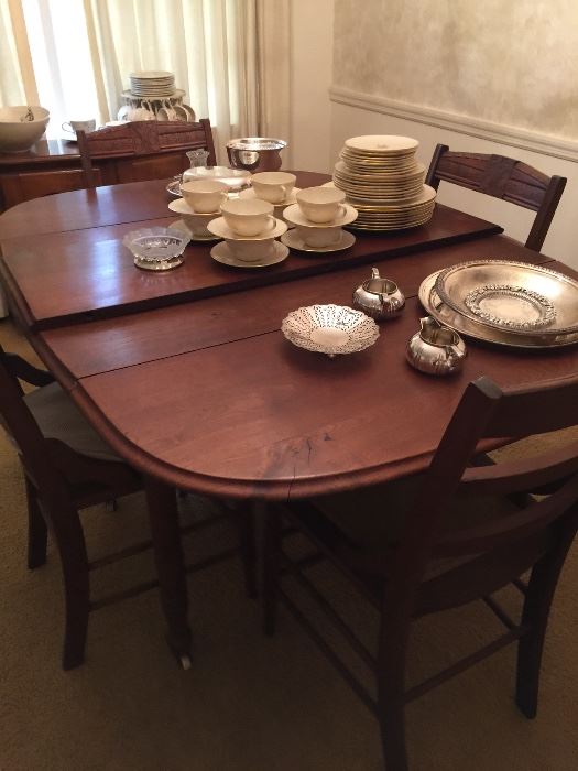 Very nice vintage dining room table chairs dropleaf table