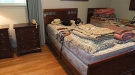 Twin mahog beds/mattresses, Craftique night stand chests