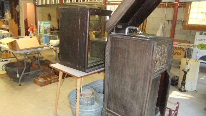 antique retail display case, old Victrola-style record player