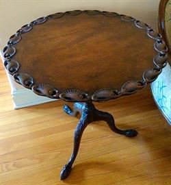 Large Antique Lamp / End Table with Gorgeous Detailing
