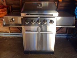 Large Stainless Steel Five Burner Grill