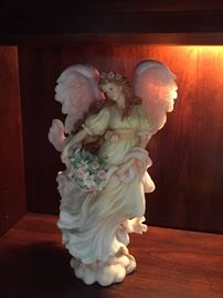 Angel statue $30.00 **Buy it now PAYPAL**  LOT#