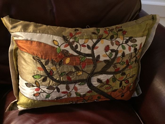 Tree of life pillow $9.00 **BUY IT NOW PAYPAL** LOT#
