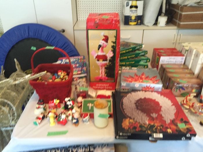 Miscellaneous Christmas  items priced separately
