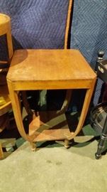 traditional style side table