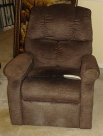 Pride electric lift chair