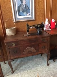 Franklin Sewing machine