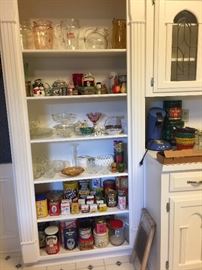 Tins, Depression glass, Pitchers