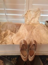 vintage wedding dress