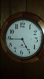 Seth Thomas wall clock w/ key
