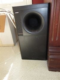 Bose surround system, sub woffer and 8 small speakers