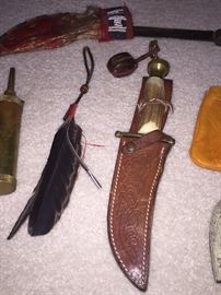 EARLY NATIVE AMERICAN DAGGERS, KNIVES, TOOLS AND WEAPONS