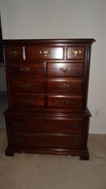 Cherry Finish Early American Block Front Chest