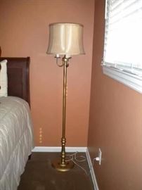 Floor lamp