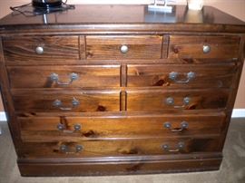 Ethan Allen dresser
