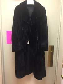 Seal for coat large/extra large men's $200