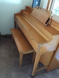 KIMBALL PIANO AND PIAN0 BENCH