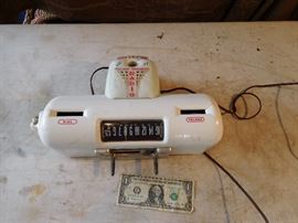 pillow radio takes dimes