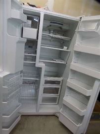 Frigidaire   side-by-side, $275
