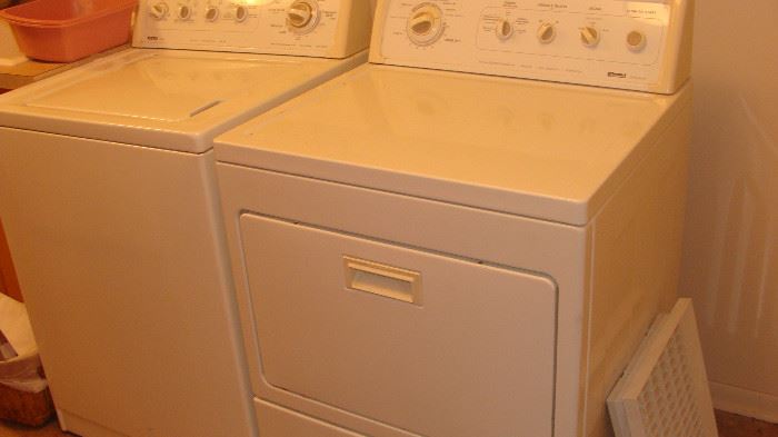 Kenmore Washer and Dryer---Large Capacity