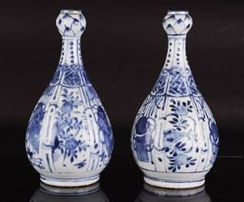 Lot 167 -Pair of Blue & White Garlic-Head Vases, Wanli