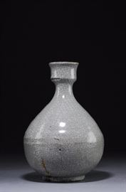 Lot 190 -A Guan Glazed Vase, Ming Dynasty or Earlier