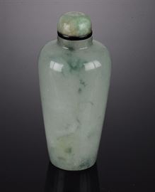 Lot 240 -A Jadeite Snuff Bottle
