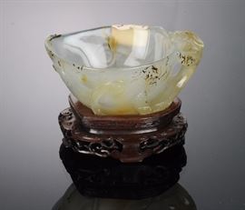Lot 280 -Agate Cup with Chilong Handle, Ming Dynasty