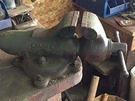 WILTON -USA-BULLET