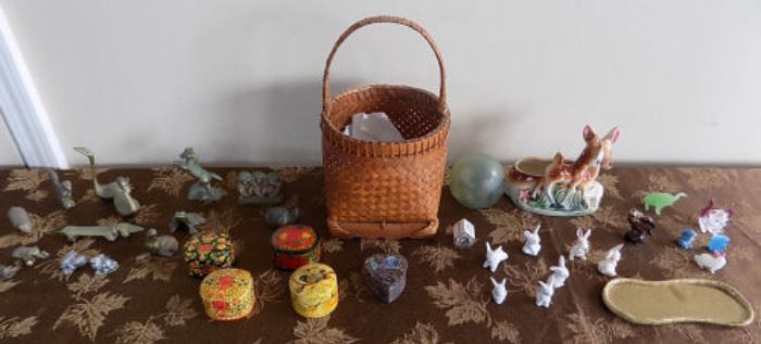 DDC037 Trinket Boxes, Miniature Figurines, Glass Ball, Basket & More!
