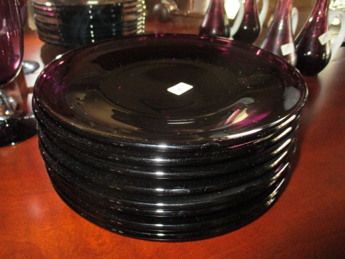 Purple dessert plates