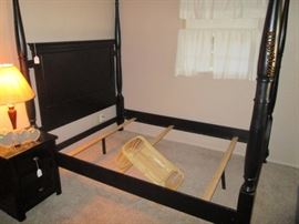 4 poster bed