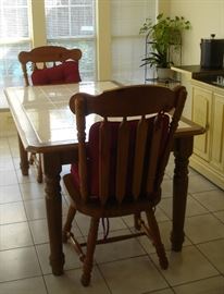 Kitchen table & chairs