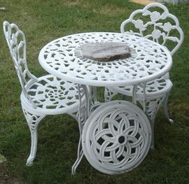 Bistro set