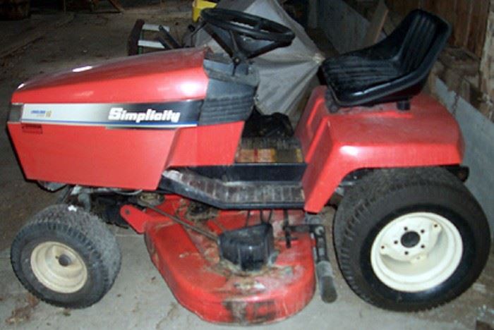 Simplicity 16 hp garden tractor w / 50 mower - Not running