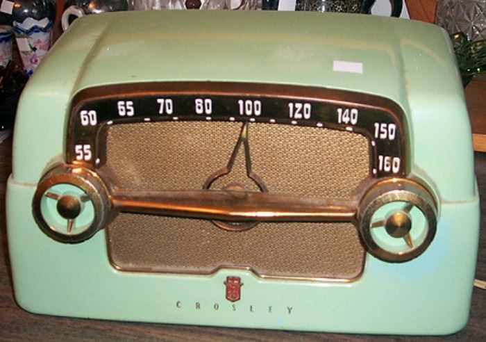 Crosley chartreuse (green) radio