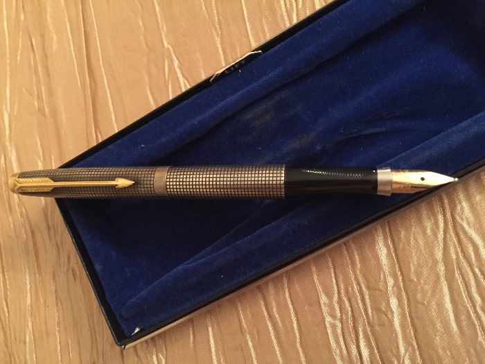 Parker Fountain Pen - Sterling silver and 14KT gold