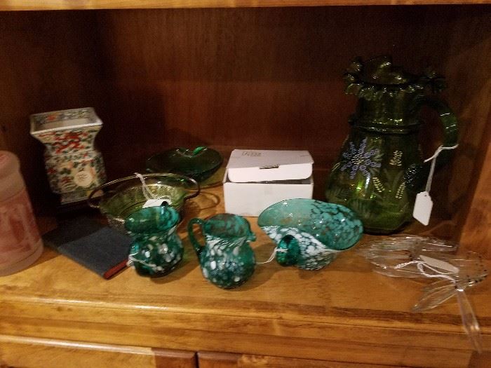 antique and vintage glassware