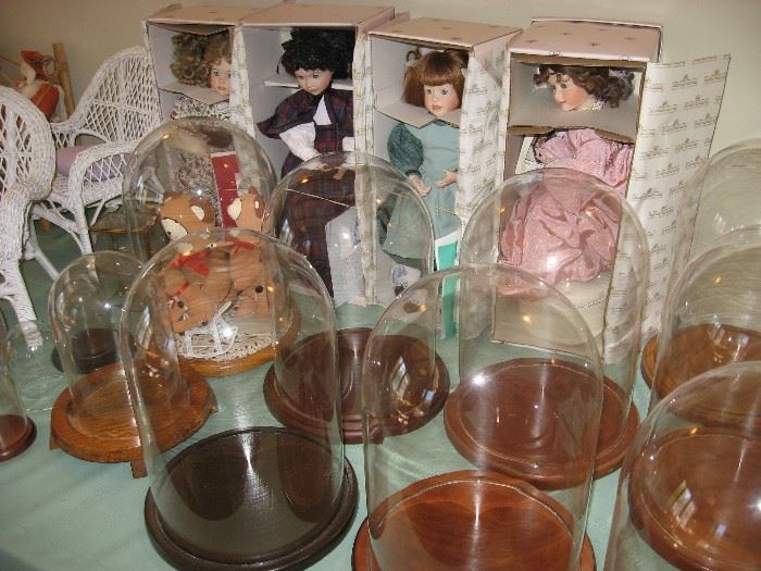 Doll domes