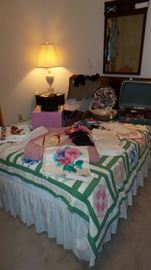 Vintage Quilt and Linens