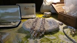 Assorted Vintage Costume Jewelryv