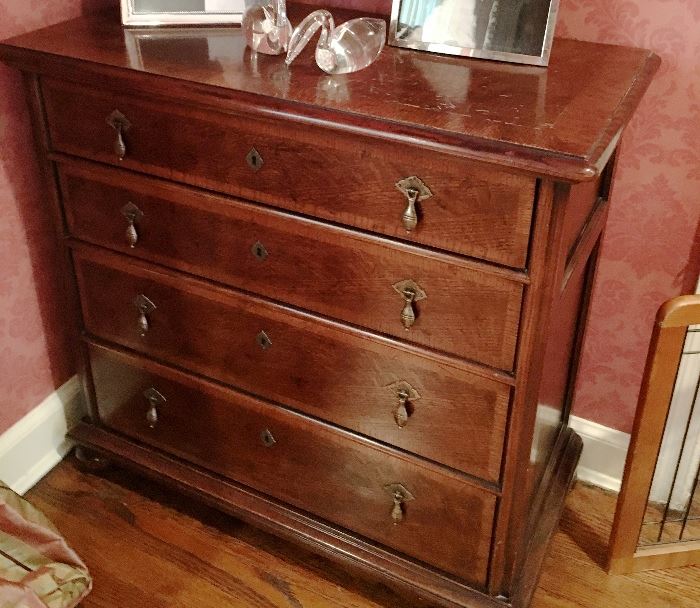Gorgeous Grange France chest of drawers