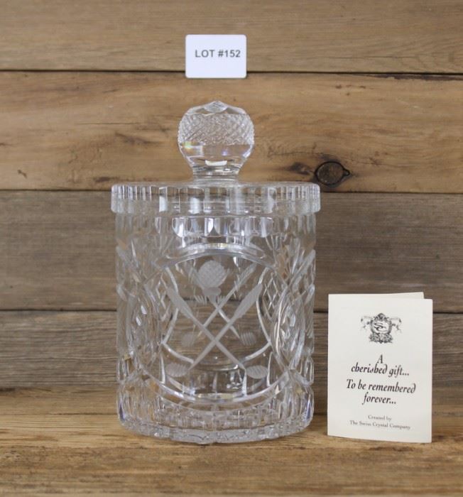 BEAUTIFUL CRYSTAL GINGER JAR W/ETCHED GOLF BALL & CLUBS!