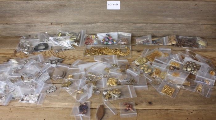 LARGE LOT OF JEWELRY MAKING SUPPLIES !!